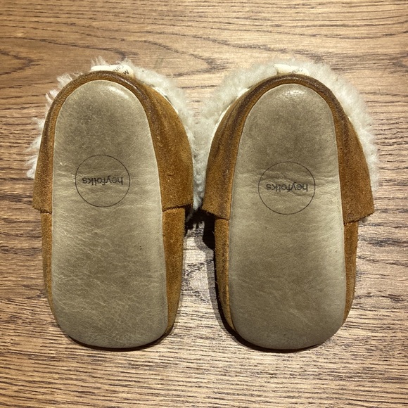 GUC - Heyfolks warm shoe - size 4 - chestnut - Picture 2 of 6